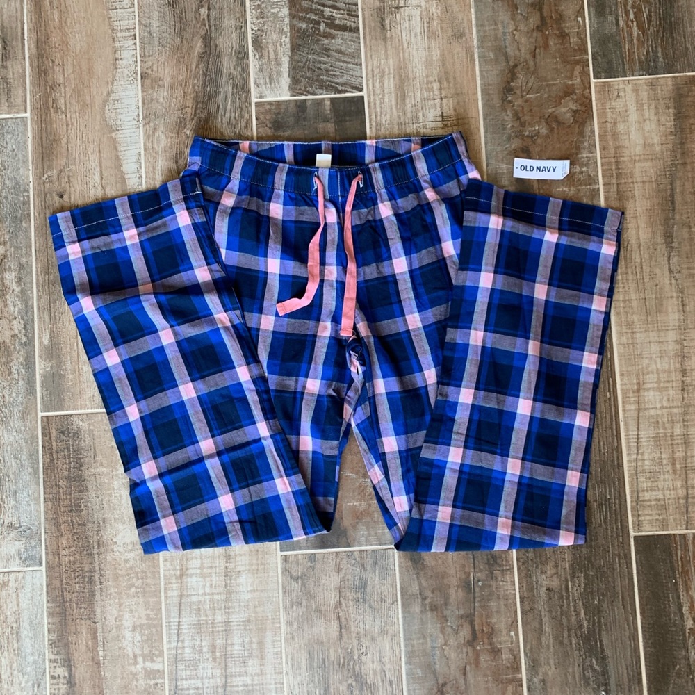✨ SOLD NWT Old Navy Plaid Pajama Pants Bundle - Picture 2 of 10